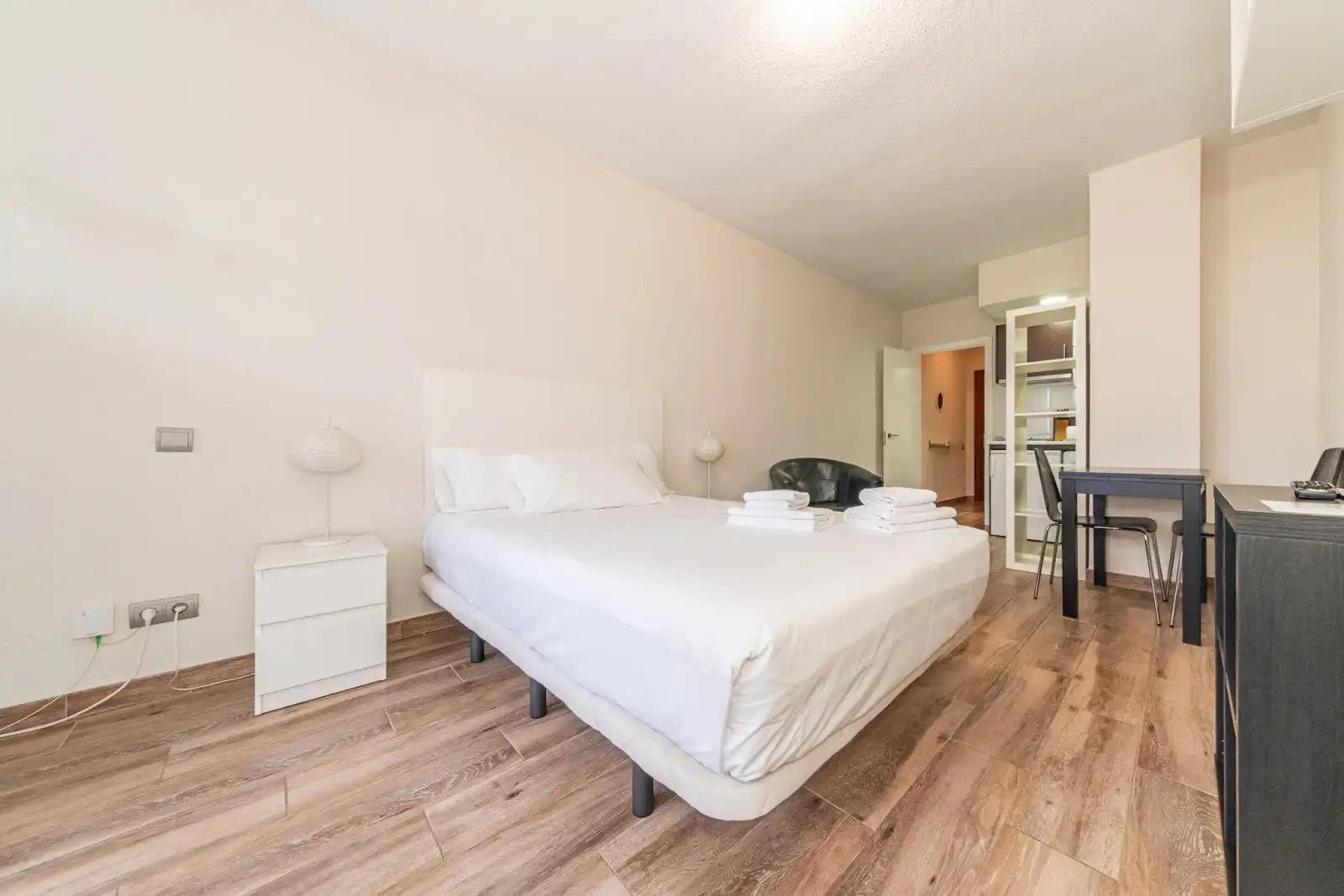 Residenziale in affitto a N/A, imagen 5