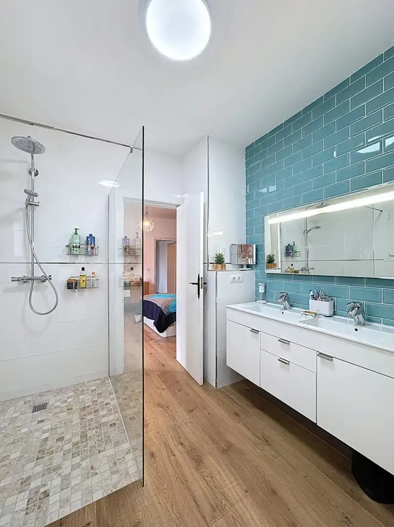 Bathroom of Houses for sale in L'Alfàs del Pi  with Air Conditioner, Heating and Private garden