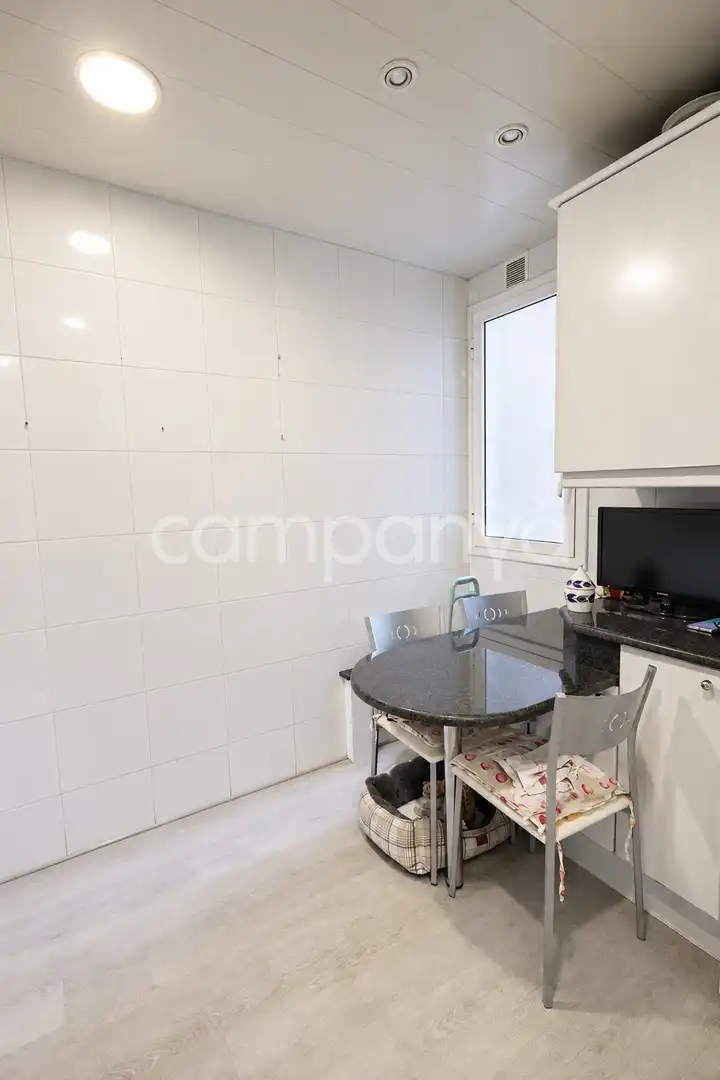 Cocina de Piso en venta en Sant Andreu
