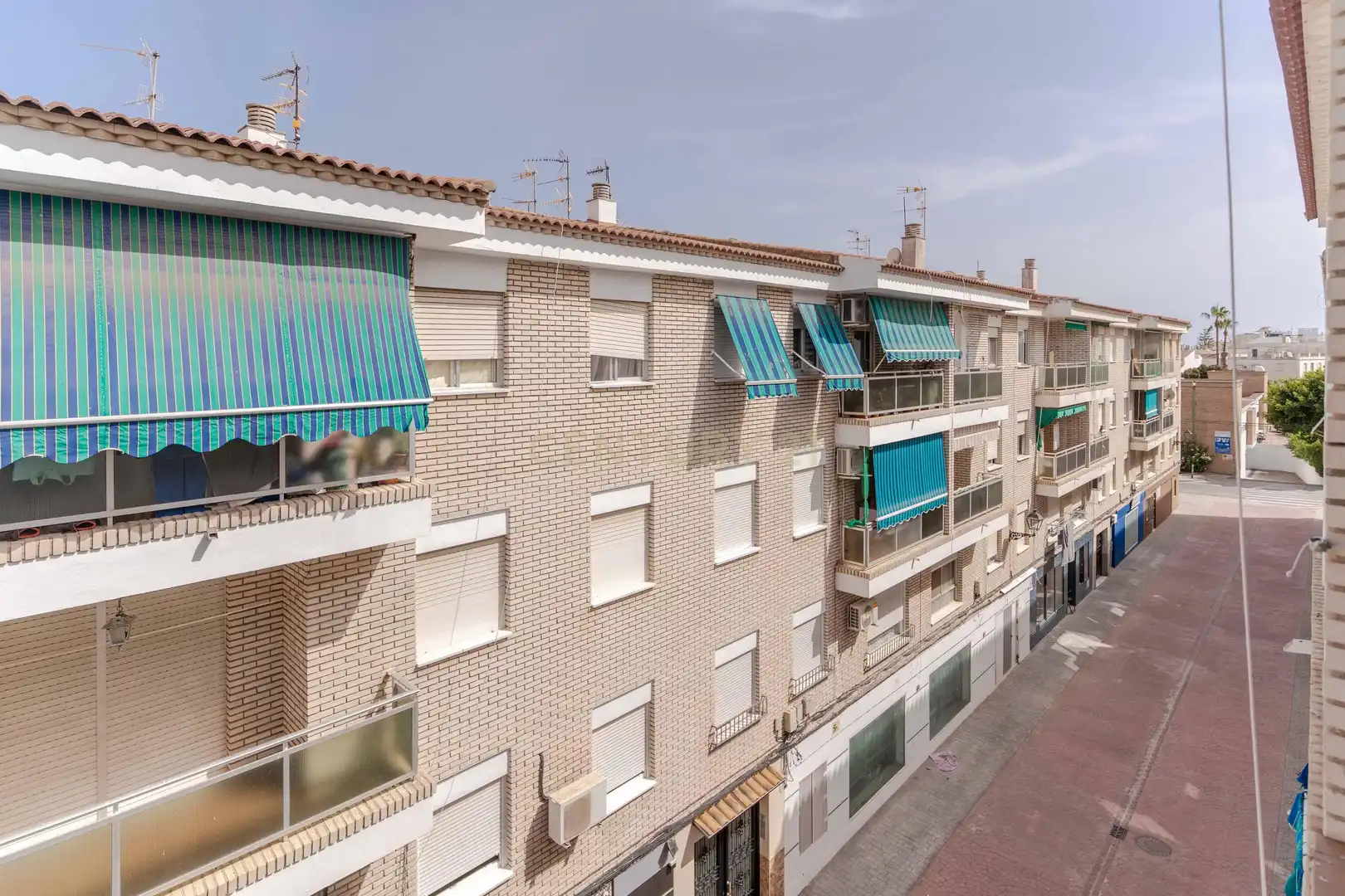 Vista exterior de Apartament en venda en Salobreña amb Aire condicionat, Forn i Rentadora