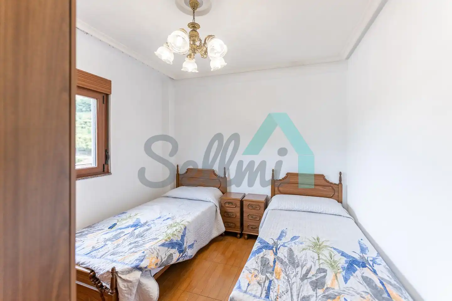 Habitación de Piso de alquiler en Aller con Calefacción, Trastero y Amueblado