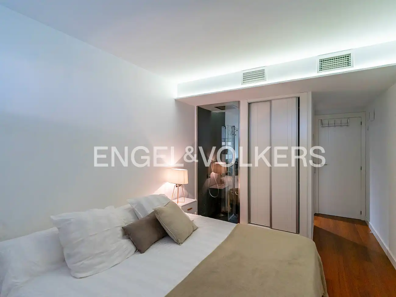 Piso con ascensor en venta en Calle Enriqueta Ortega, imagen 12