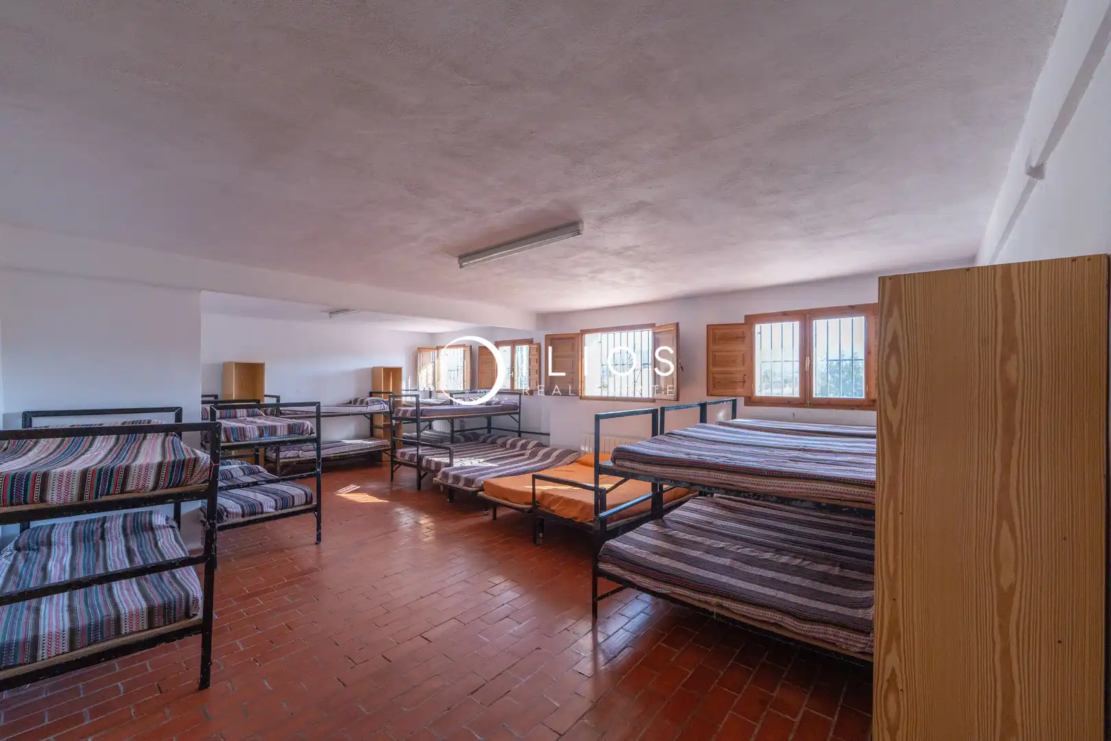 Habitación de Edificio en venta en Olocau con Piscina comunitaria