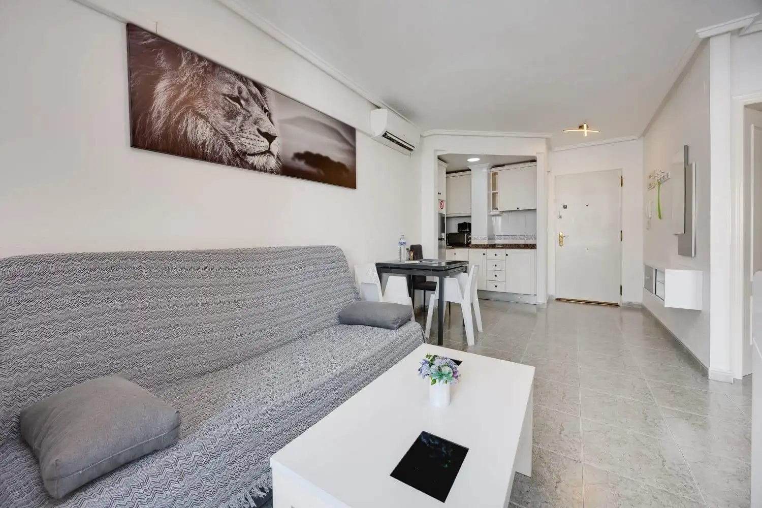 Appartement compact avec piscine à vendre à Playa de los Locos, imagen 3