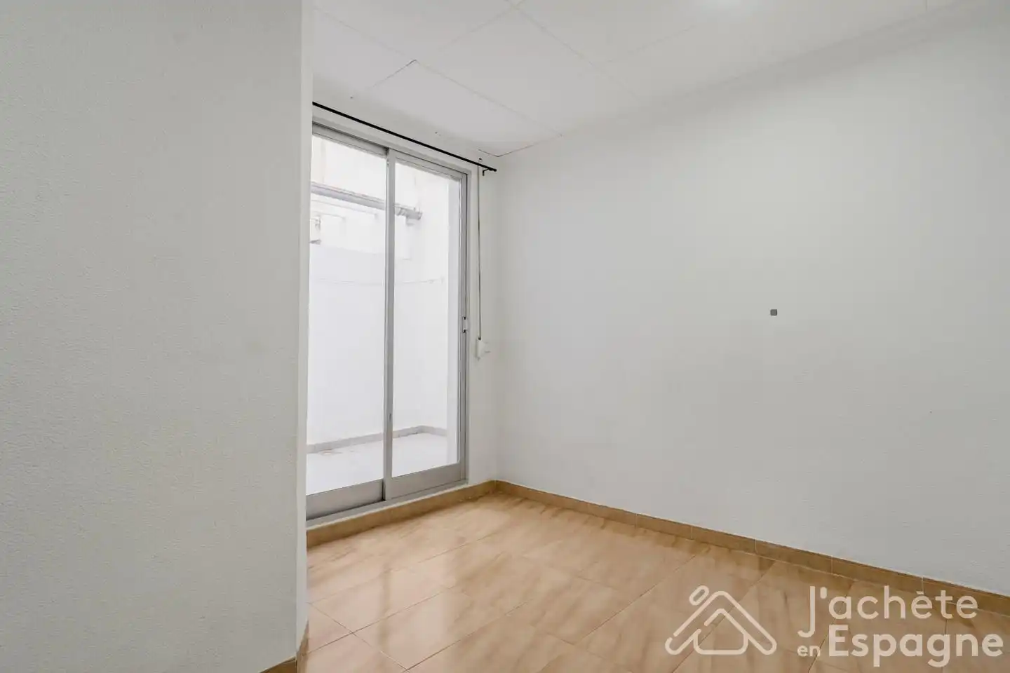 Dormitori de Planta baixa en venda en Algemesí amb Aire condicionat, Terrassa i Traster