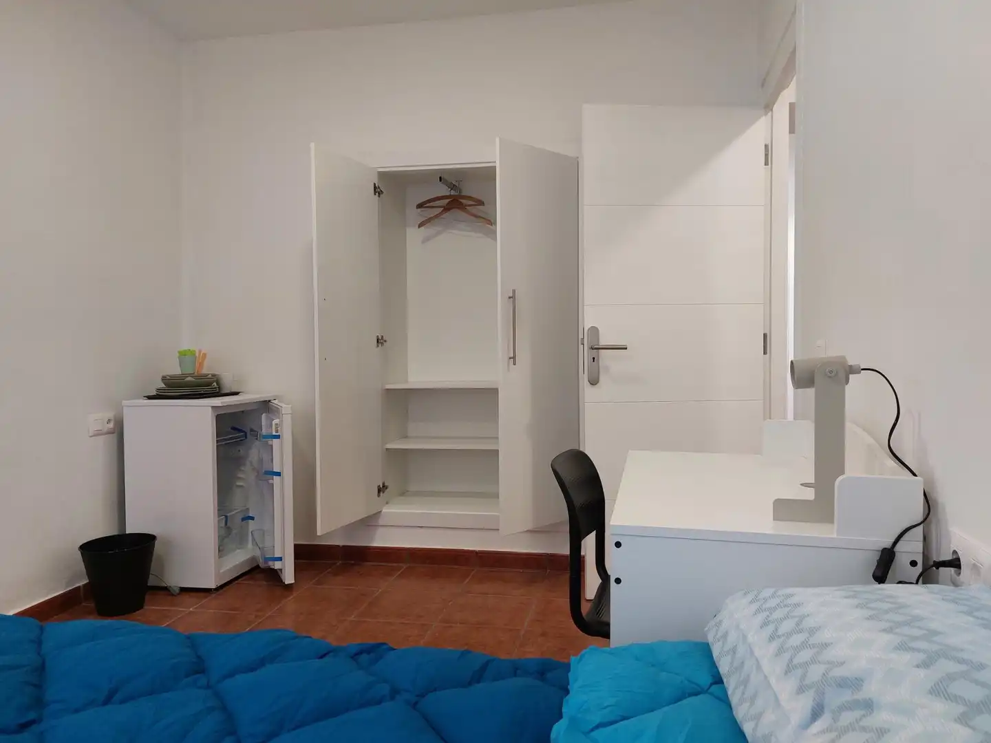 Habitación de Piso para compartir en San Cristóbal de la Laguna con Terraza y Alarma