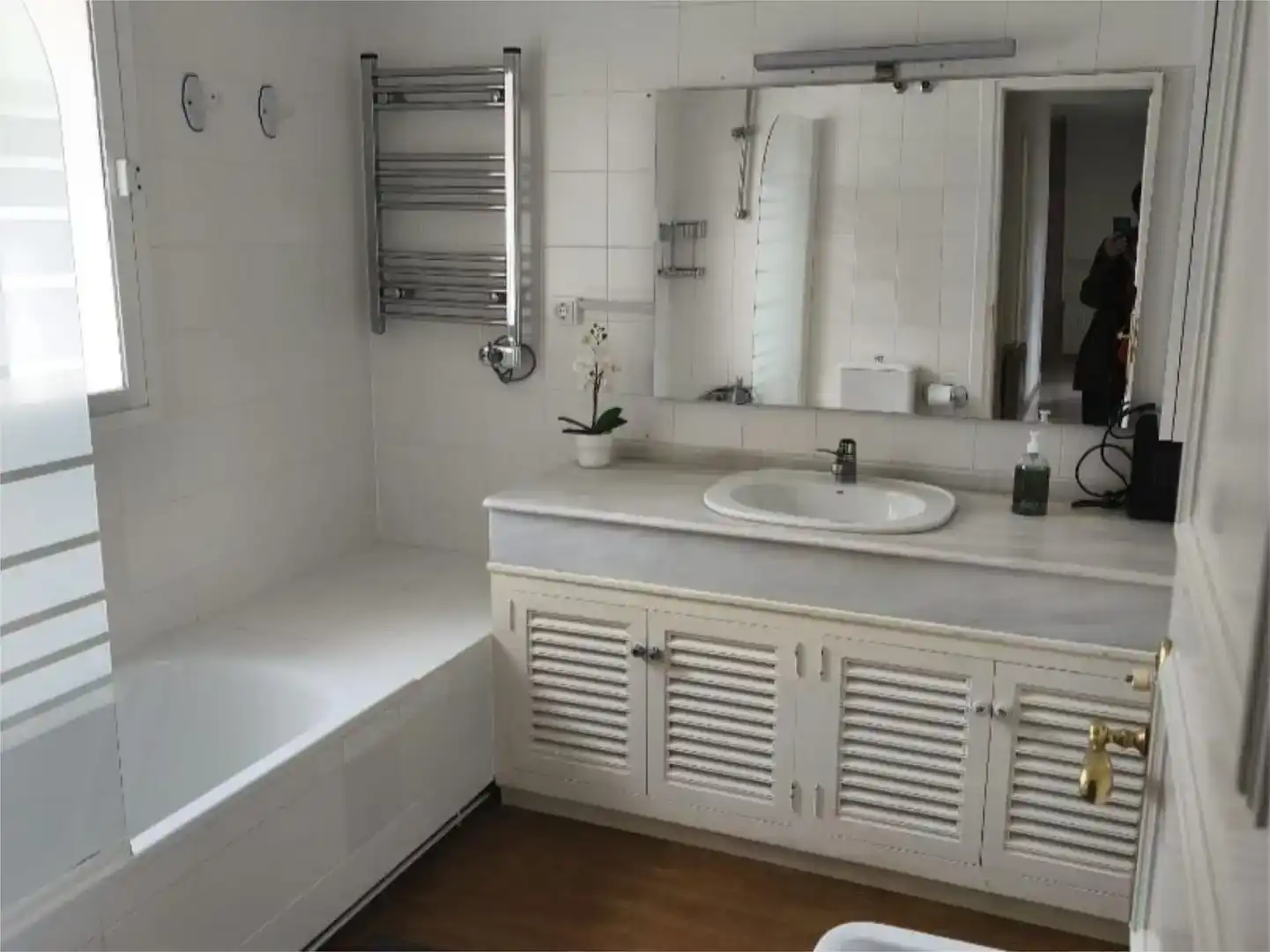 Baño de Piso en venta en Marbella con Aire acondicionado y Piscina