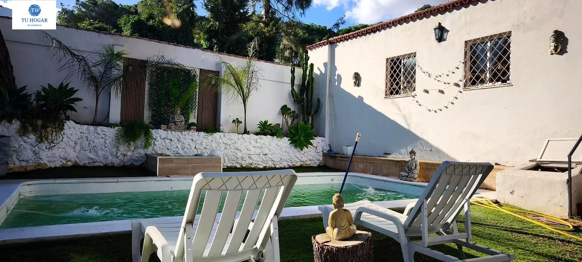 Piscina de Casa o xalet en venda en Alcalá de Guadaira amb Calefacció, Jardí privat i Terrassa