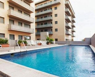 Piscina de Apartament en venda en Sant Carles de la Ràpita amb Calefacció, Jardí privat i Terrassa