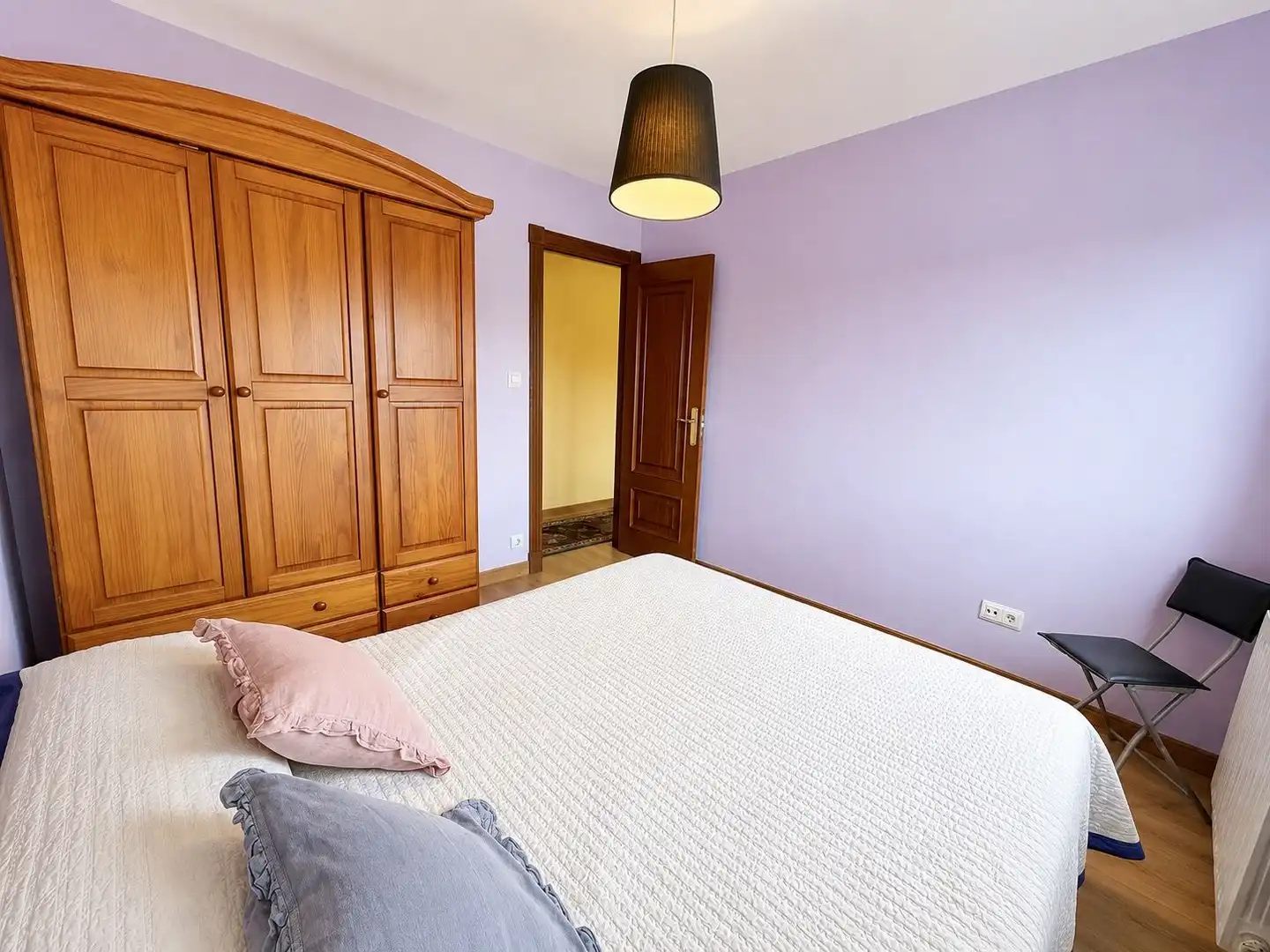 Habitación de Piso en venta en Colindres con Calefacción, Amueblado y Balcón