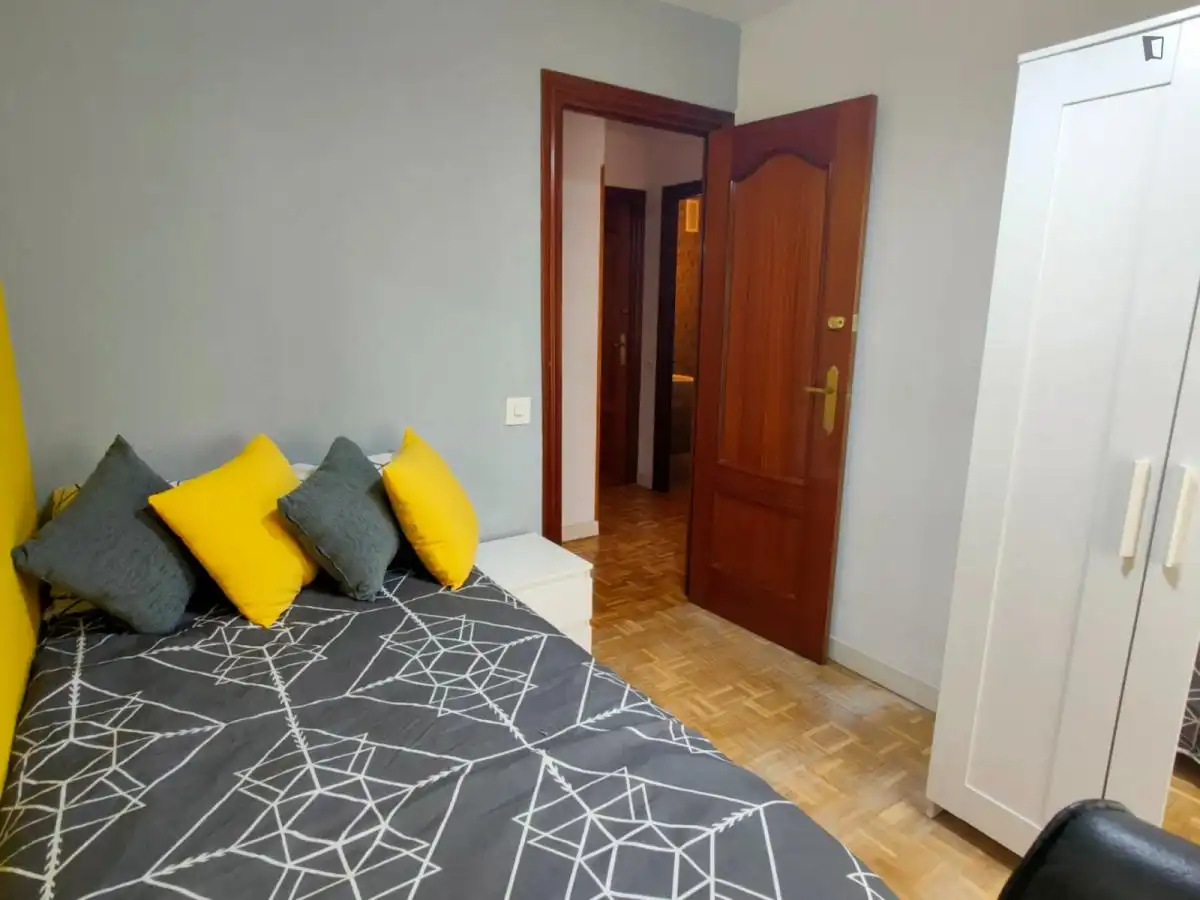Bedroom of Apartments for share in Alcalá de Henares  with Furnished, Oven and Washing machine