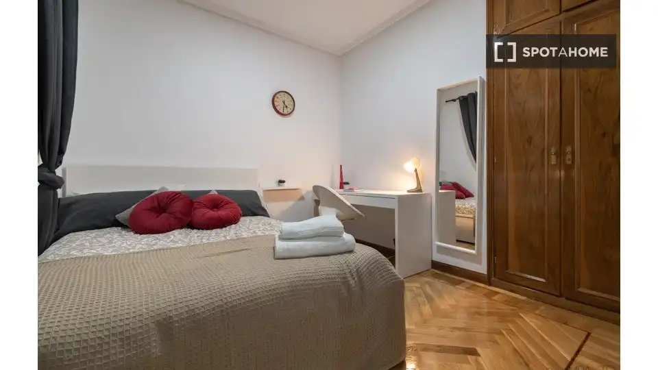 Room in Madrid, Madrid