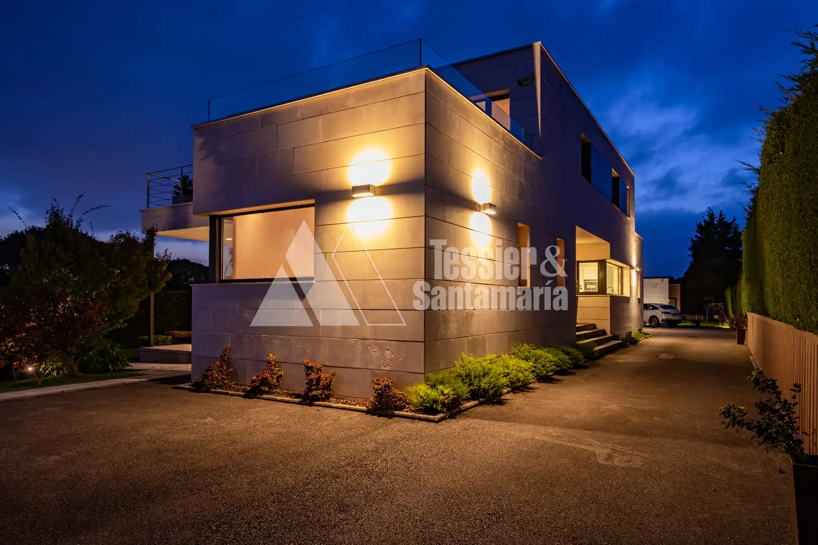 Vista exterior de Casa o chalet en venta en Gijón  con Calefacción, Jardín privado y Terraza