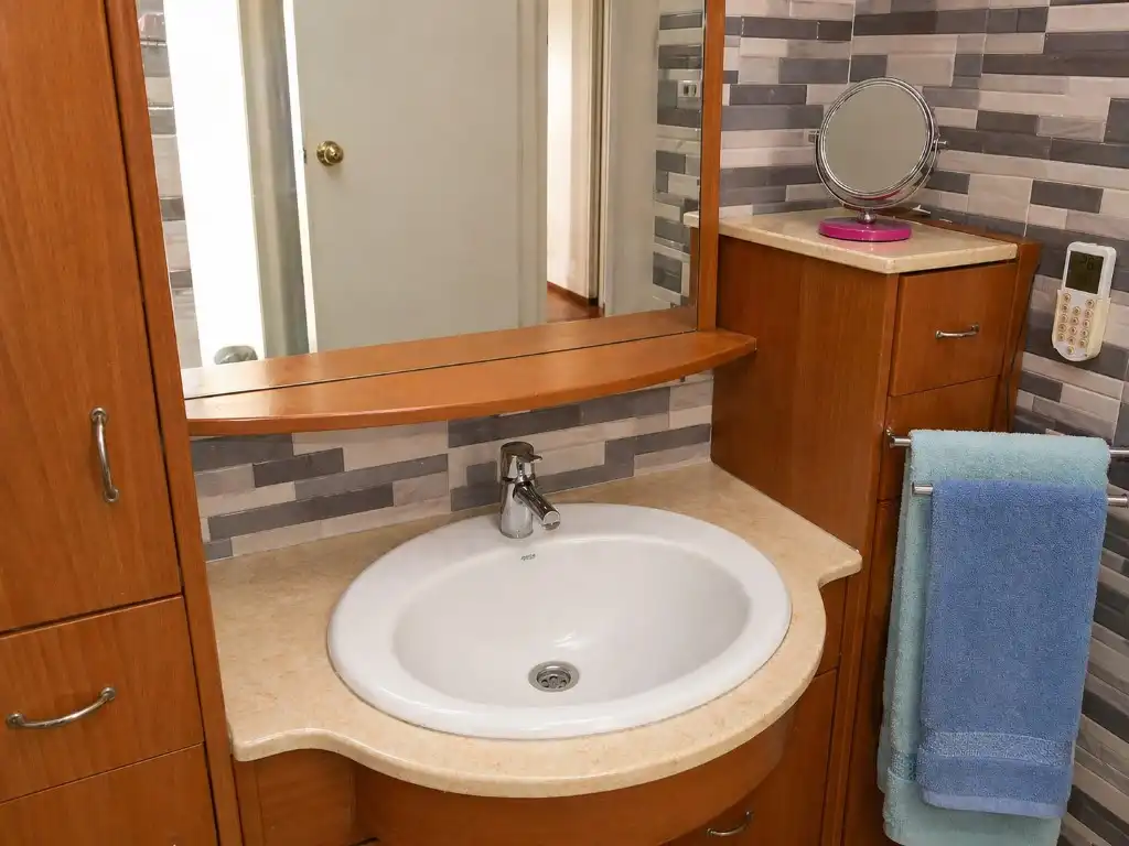 Badezimmer von Dachboden zum Verkauf in Barcelona