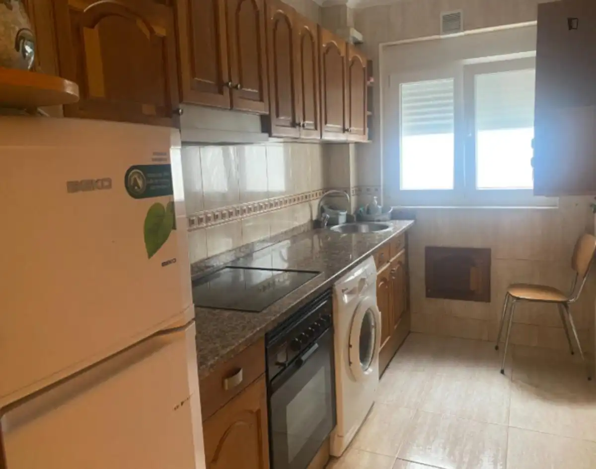 Cocina de Apartamento de alquiler en Salamanca con Amueblado, Horno y Lavadora