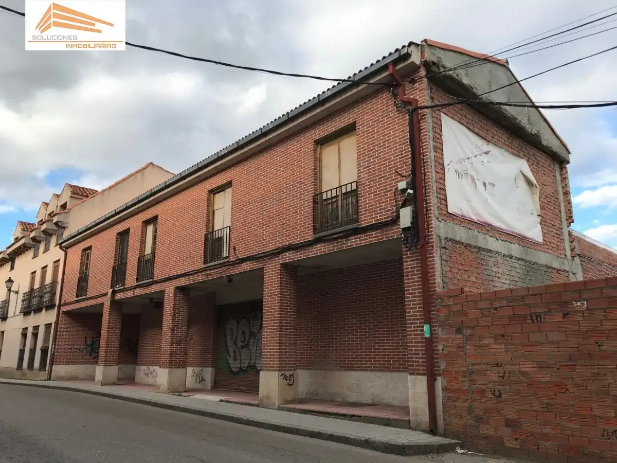 Außenansicht von Gebäude zum Verkauf in Tudela de Duero