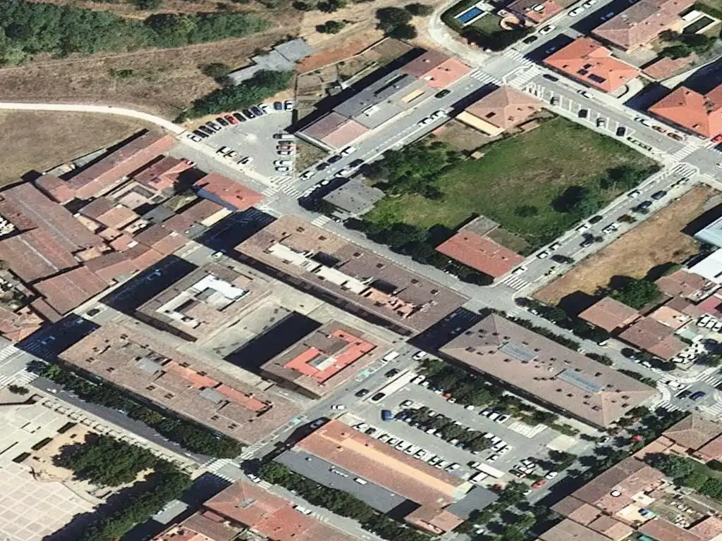 Vista exterior de Pis en venda en Olot