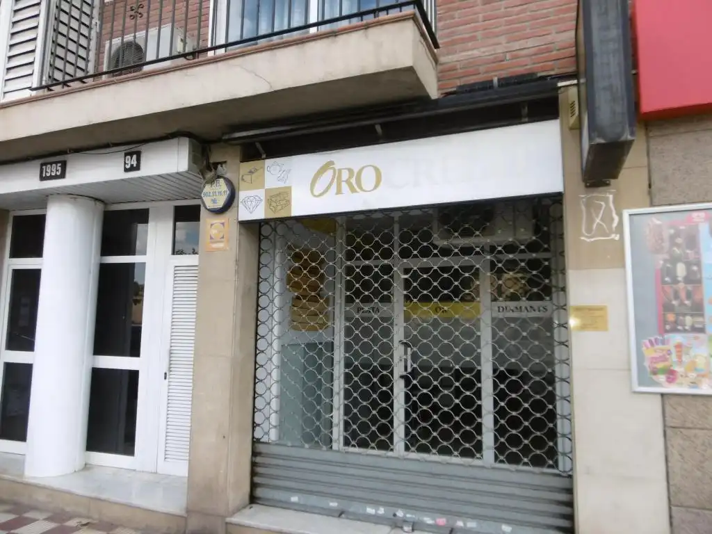Local comercial en venda a Av/ Francesc Marimon