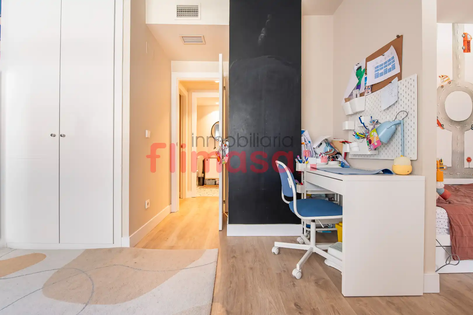 Bedroom of Flat for sale in Boadilla del Monte  with Air Conditioner, Heating and Terrace