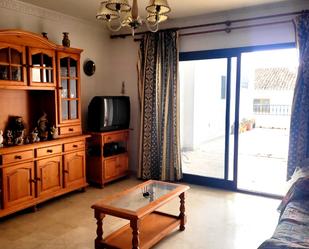 Sala d'estar de Apartament en venda en Mijas amb Terrassa i Moblat