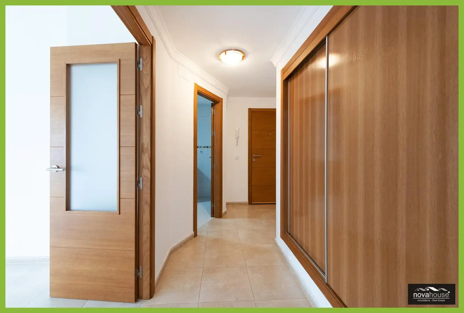 Wohnung zur Miete in Rincón de la Victoria mit Klimaanlage, Heizung und Privatgarten