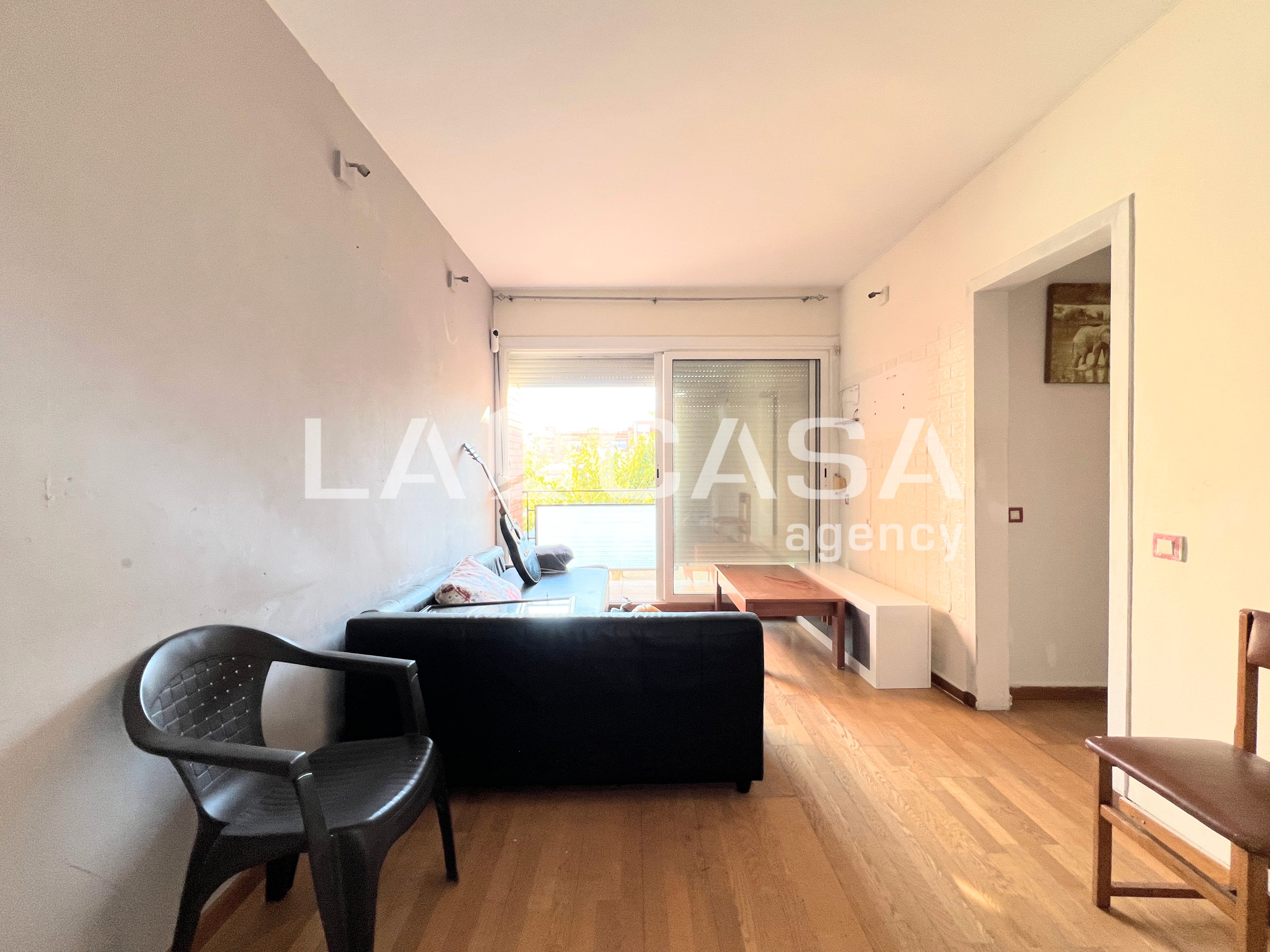 Flat for sale in Llefià, Artigues - Llefià