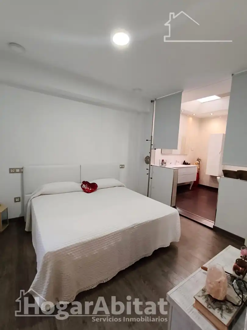 Dormitori de Casa o xalet en venda en Sagunto / Sagunt amb Aire condicionat