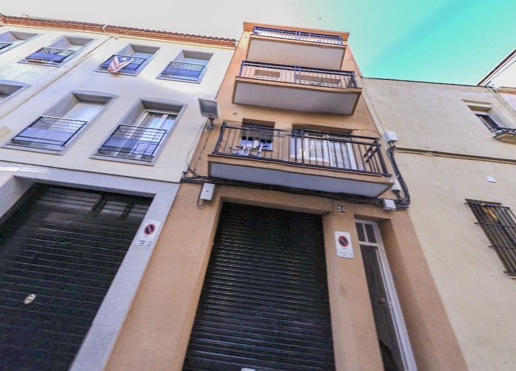 Vista exterior de Edifici en venda en Mataró