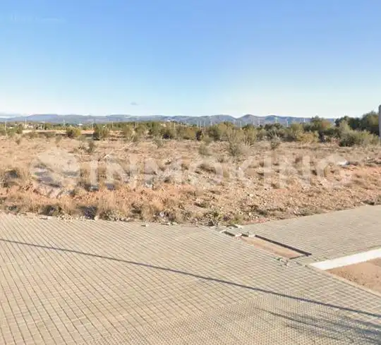 Terreny industrial en venda en Llíria