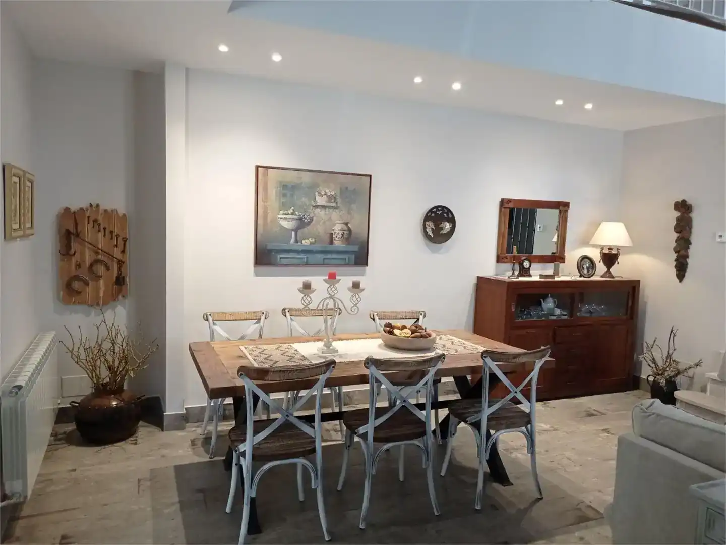 Comedor de Casa adosada en venta en Mecerreyes con Trastero, Amueblado y Horno