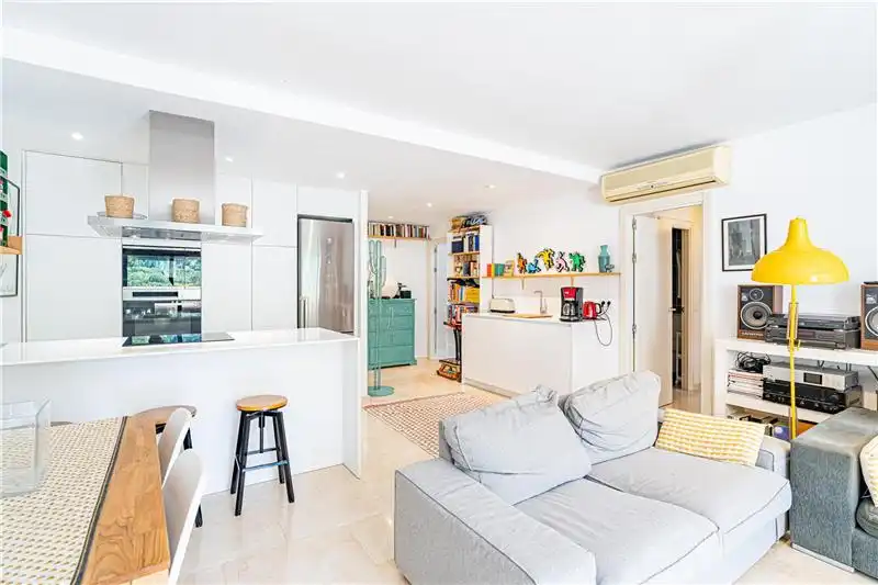 Sala de estar de Piso en venta en Calvià con Aire acondicionado, Terraza y Piscina comunitaria