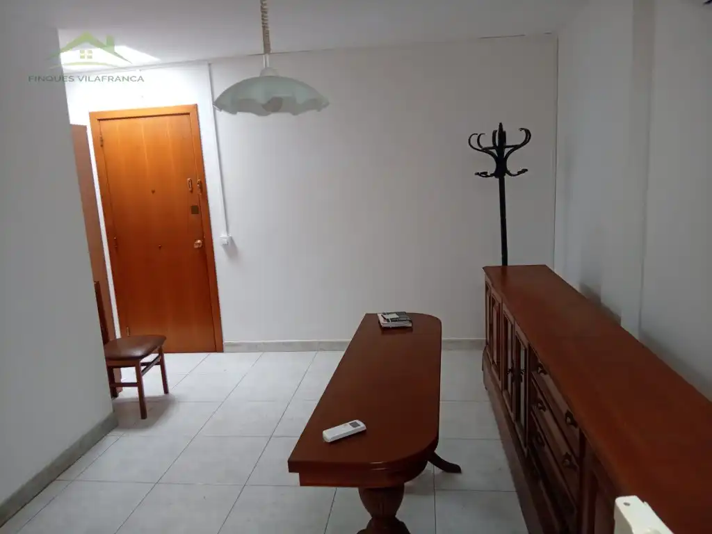 Oficina en venta en Vilafranca del Penedès con Terraza