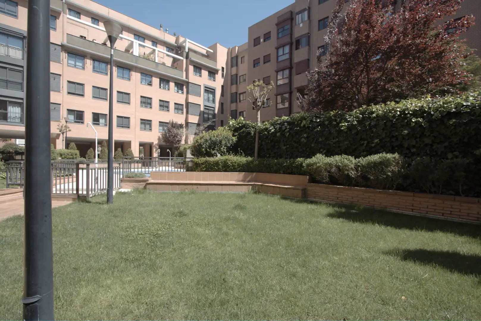 Garden of Flat for rent in Madrid  with Air Conditioner, Private garden and Storage room