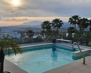 Piscina de Casa o xalet en venda en Marbella amb Aire condicionat, Jardí privat i Terrassa