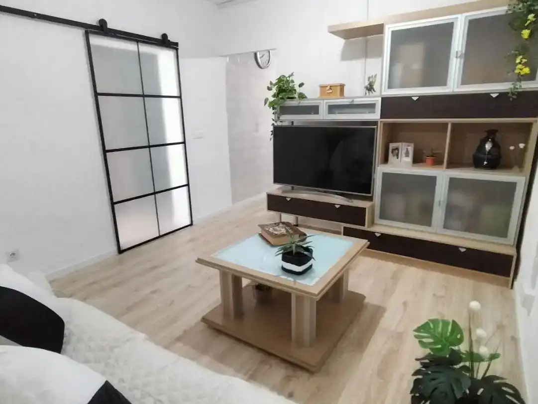 Sala d'estar de Casa o xalet en venda en La Zubia Ciudad