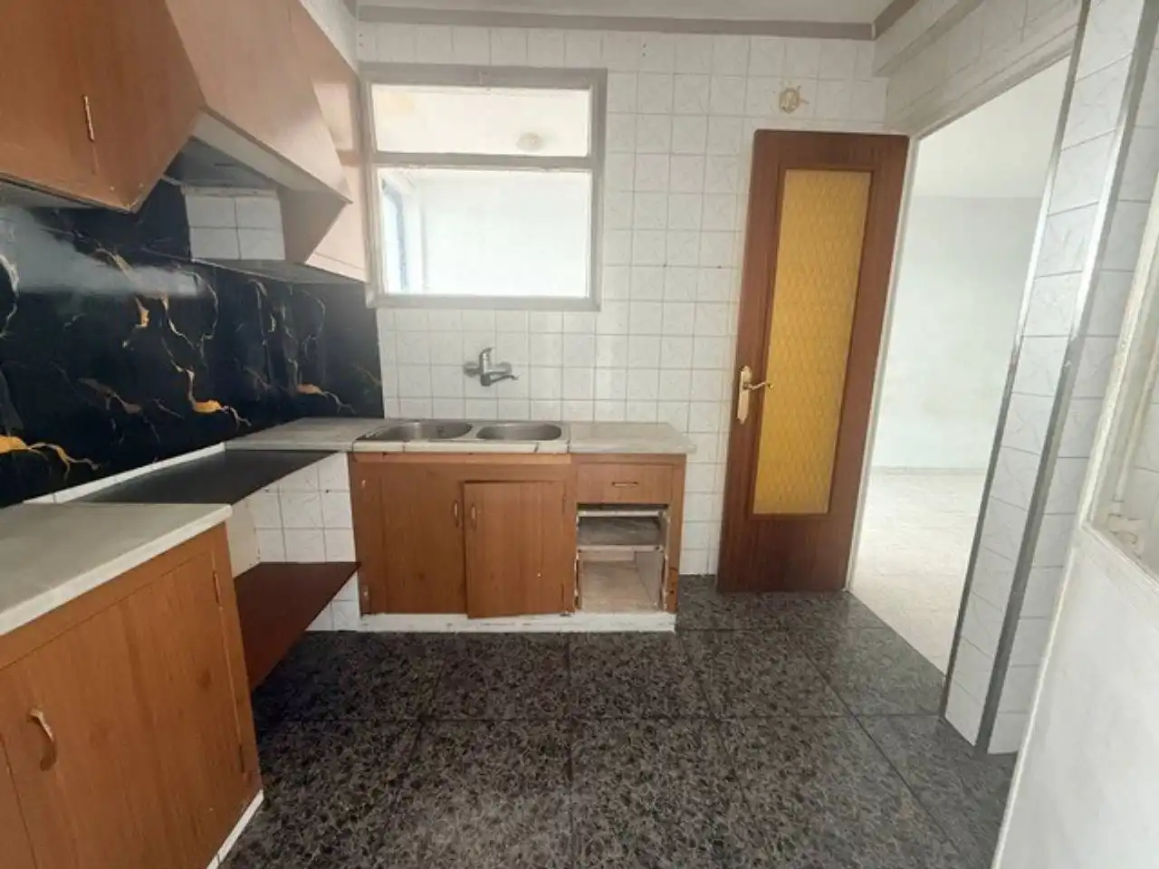 Kitchen of Flat for sale in Salt