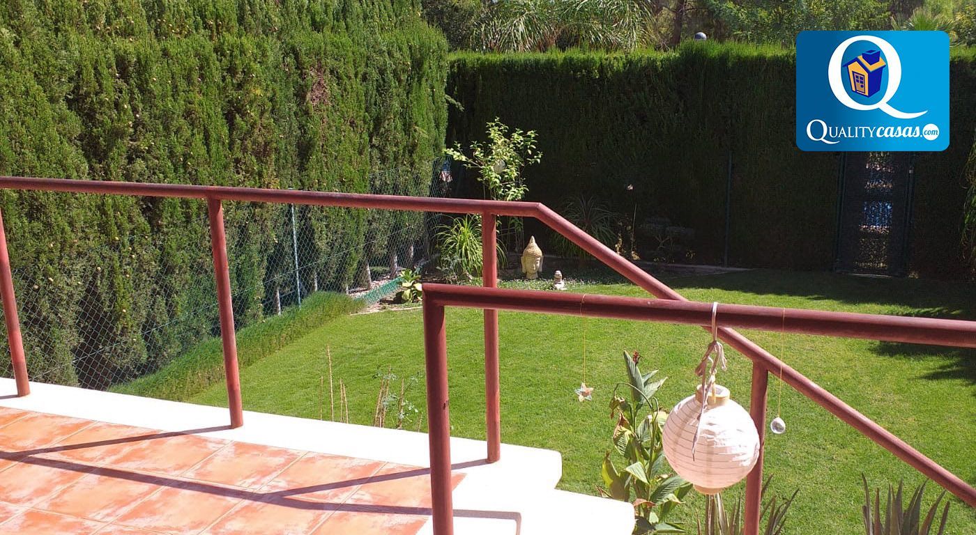 Jardí de Casa o xalet en venda en Mutxamel amb Aire condicionat, Calefacció i Terrassa
