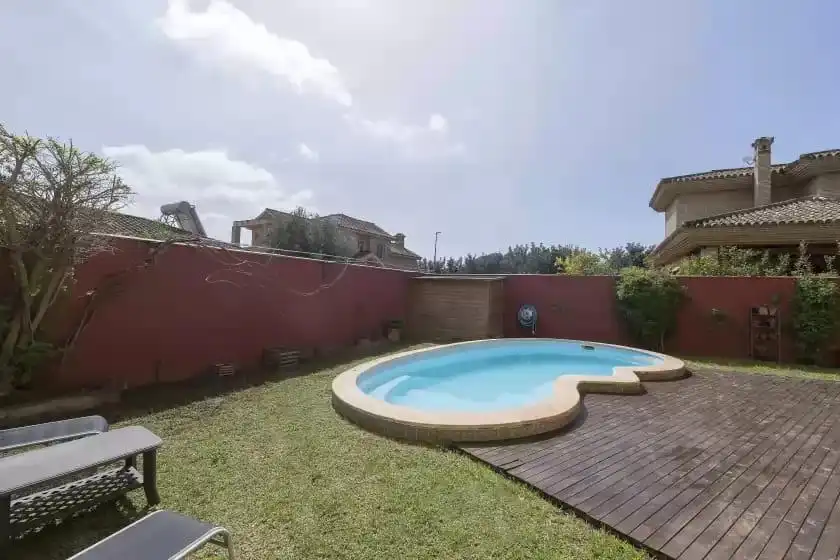 Swimming pool of Houses for sale in Chiclana de la Frontera