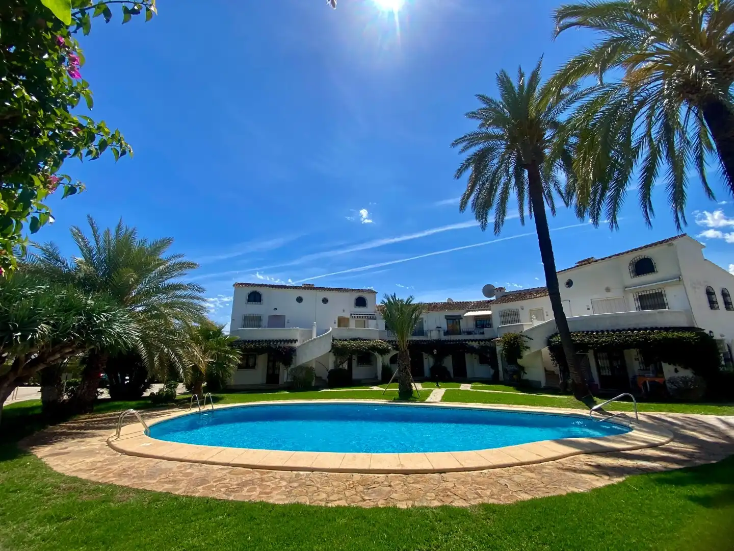 Piscina de Casa o xalet en venda en Dénia amb Aire condicionat, Terrassa i Piscina