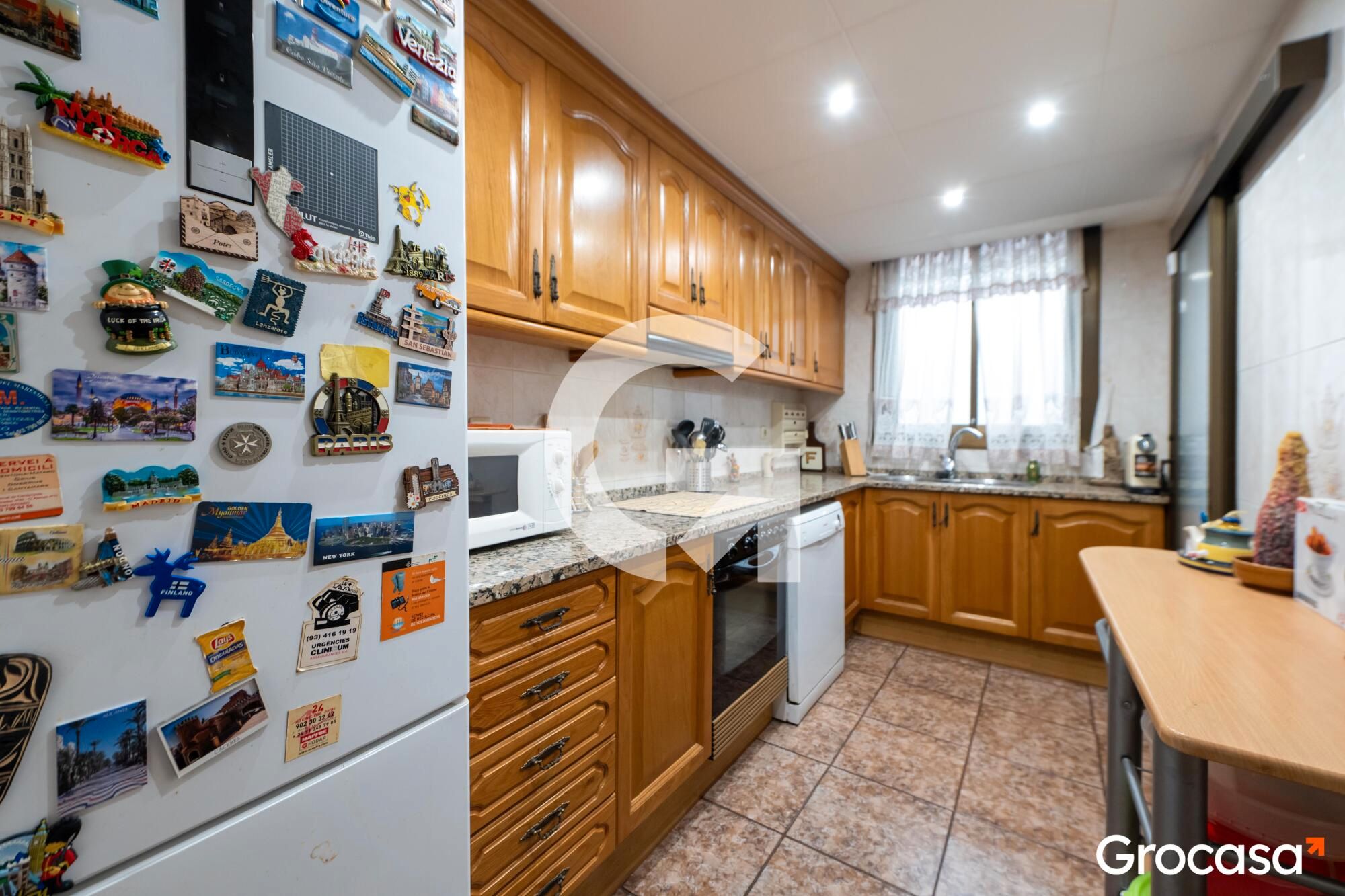 Kitchen of Flat for sale in Mataró  with Heating, Furnished and Oven