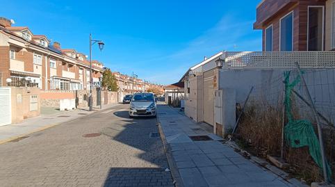 Foto 3 de Residencial en venta en Calle Lago de Sanabria, 24, Laguna Park, Madrid
