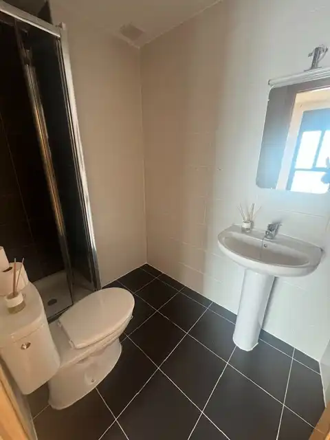 Baño de Piso en venta en Santa María de la Alameda con Aire acondicionado, Parquet y Trastero