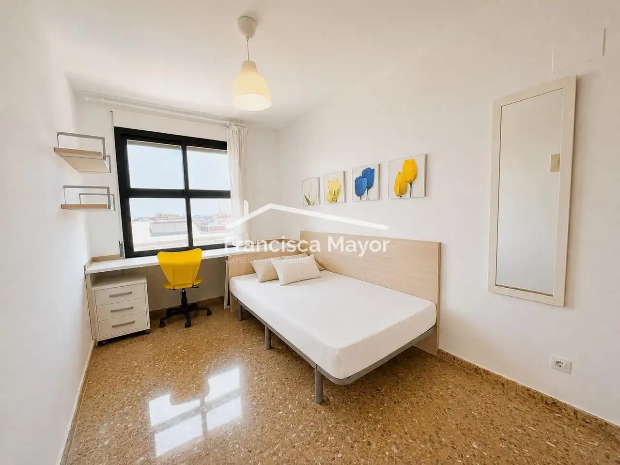 Habitación de Piso en venta en Valencia con Aire acondicionado, Amueblado y Piscina comunitaria