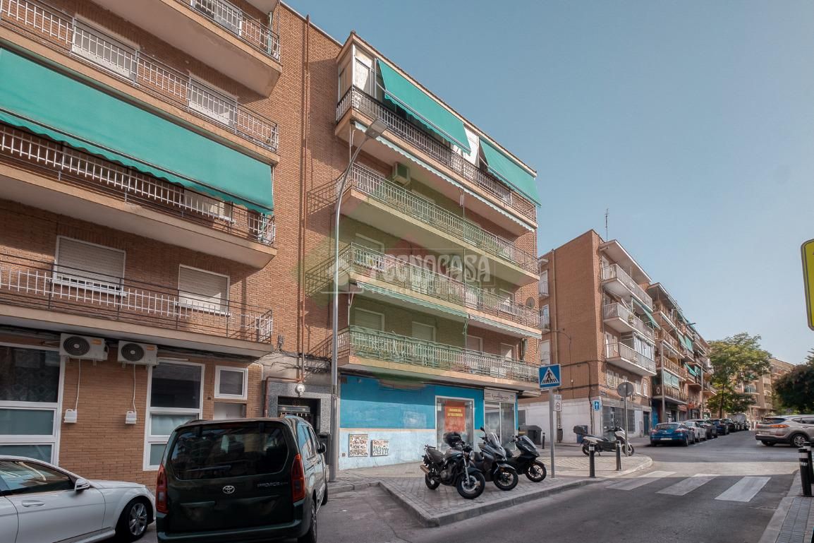 Vista exterior de Pis en venda en  Madrid Capital amb Aire condicionat, Calefacció i Terrassa