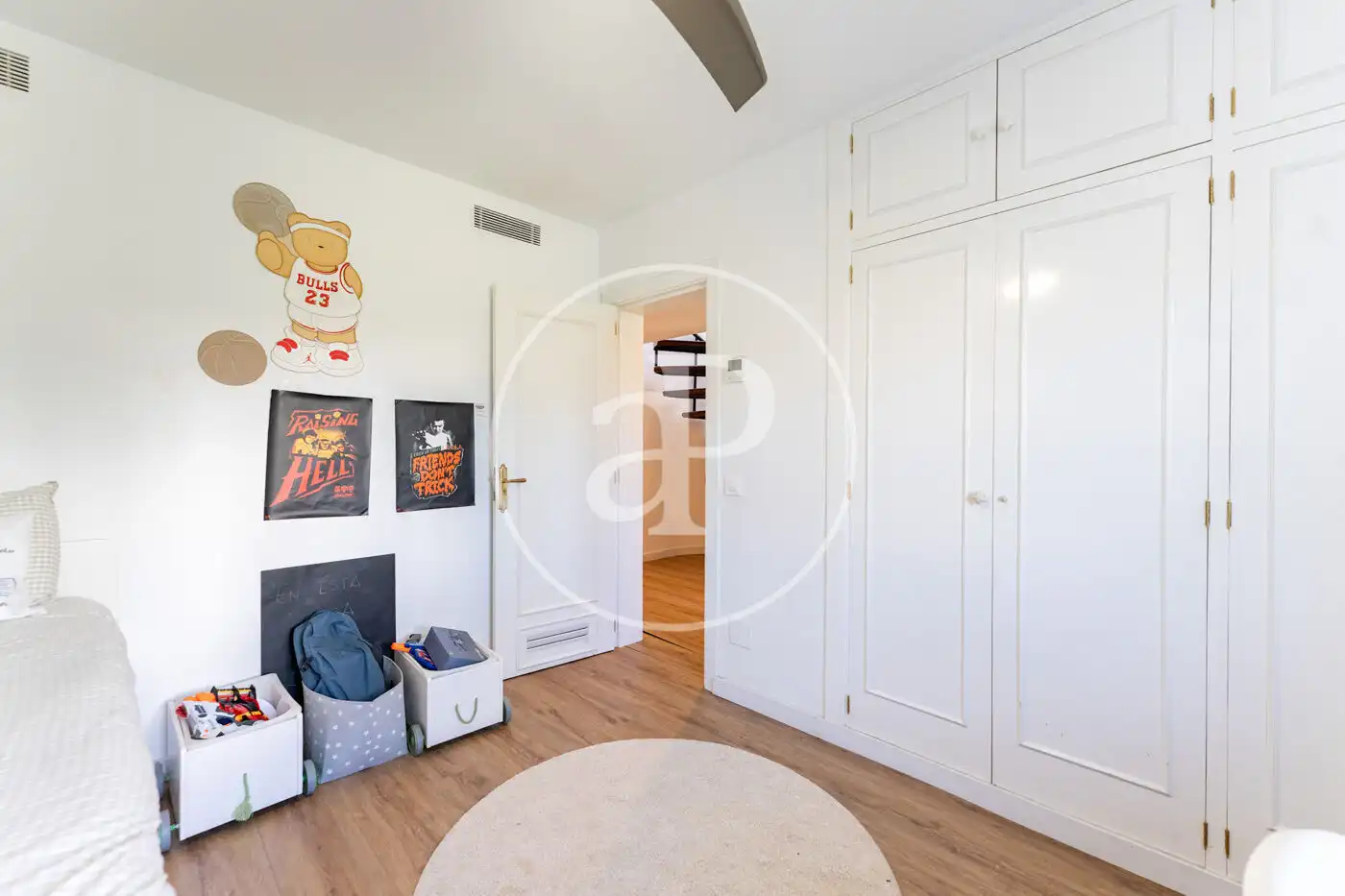 Bedroom of Houses for sale in Bunyola  with Air Conditioner, Heating and Private garden