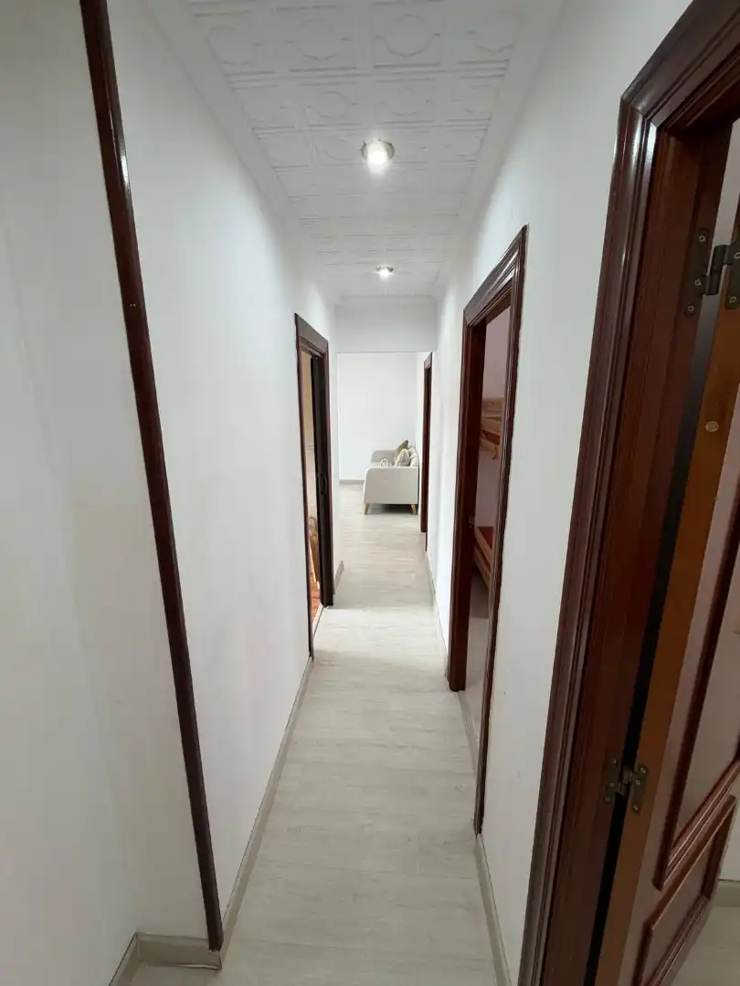 Pis en venda en Gijón  amb Parquet, Terrassa i Moblat