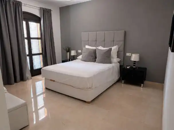 Bedroom of Houses for sale in Marbella  with Air Conditioner and Terrace
