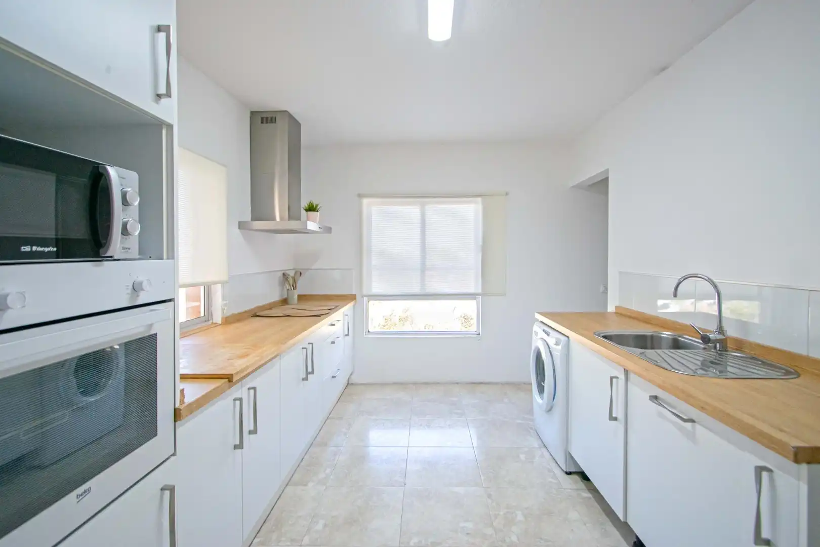 Cocina de Piso en venta en Sevilla con Terraza