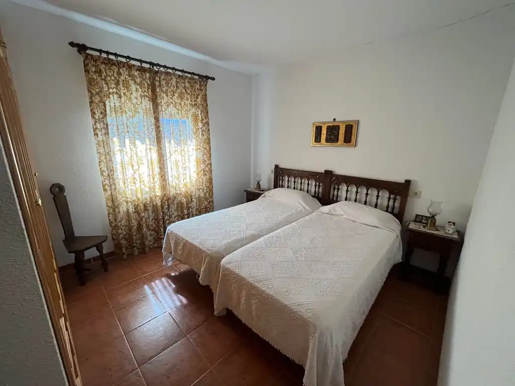 Habitación de Finca rústica en venta en Vianos con Calefacción, Jardín privado y Trastero