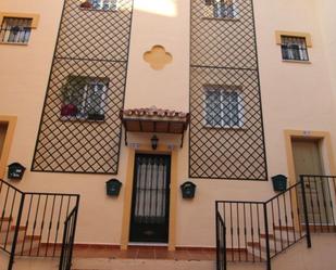 Vista exterior de Apartament en venda en Coín amb Aire condicionat, Terrassa i Balcó